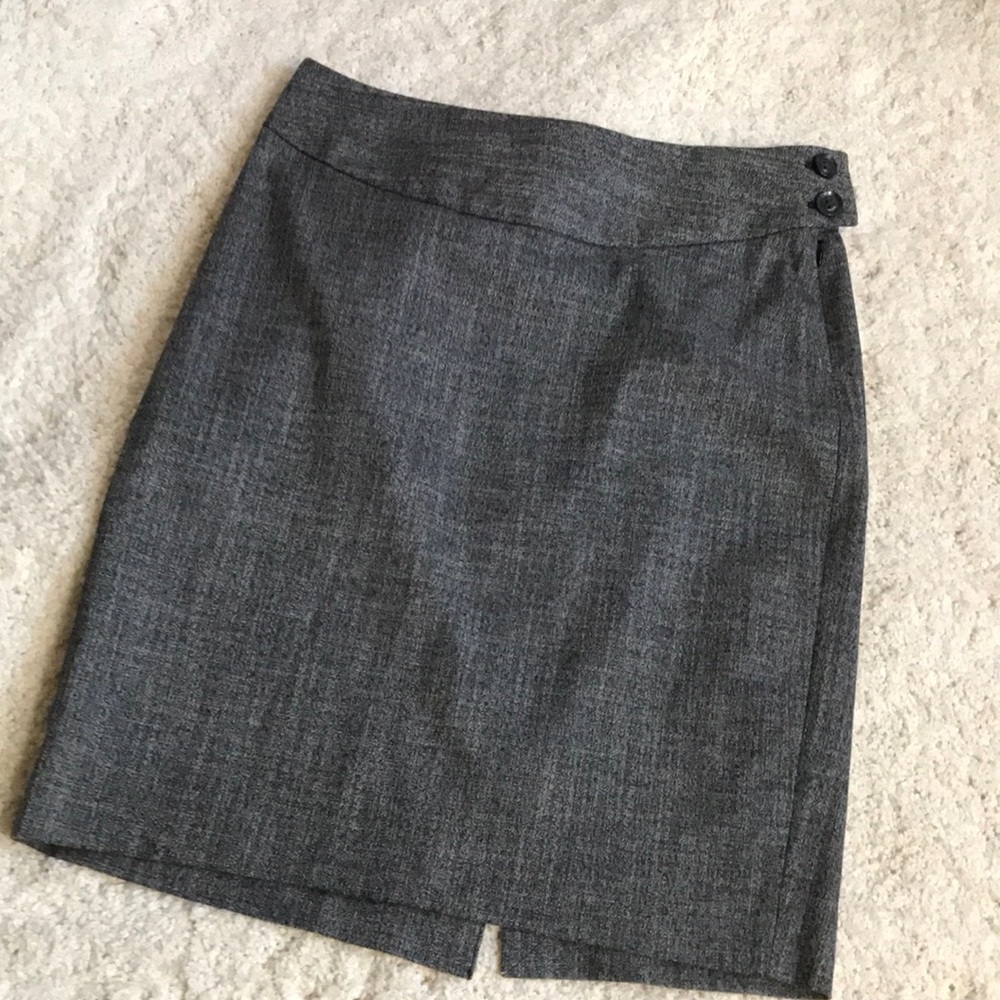 The Limited Skirt